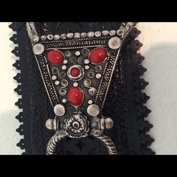 STREETS AHEAD Black Lace Leather Hipster Belt - Picture 8 of 8